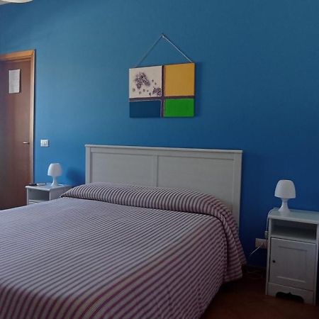 La Casa Gialla เทรเบีย ภายนอก รูปภาพ