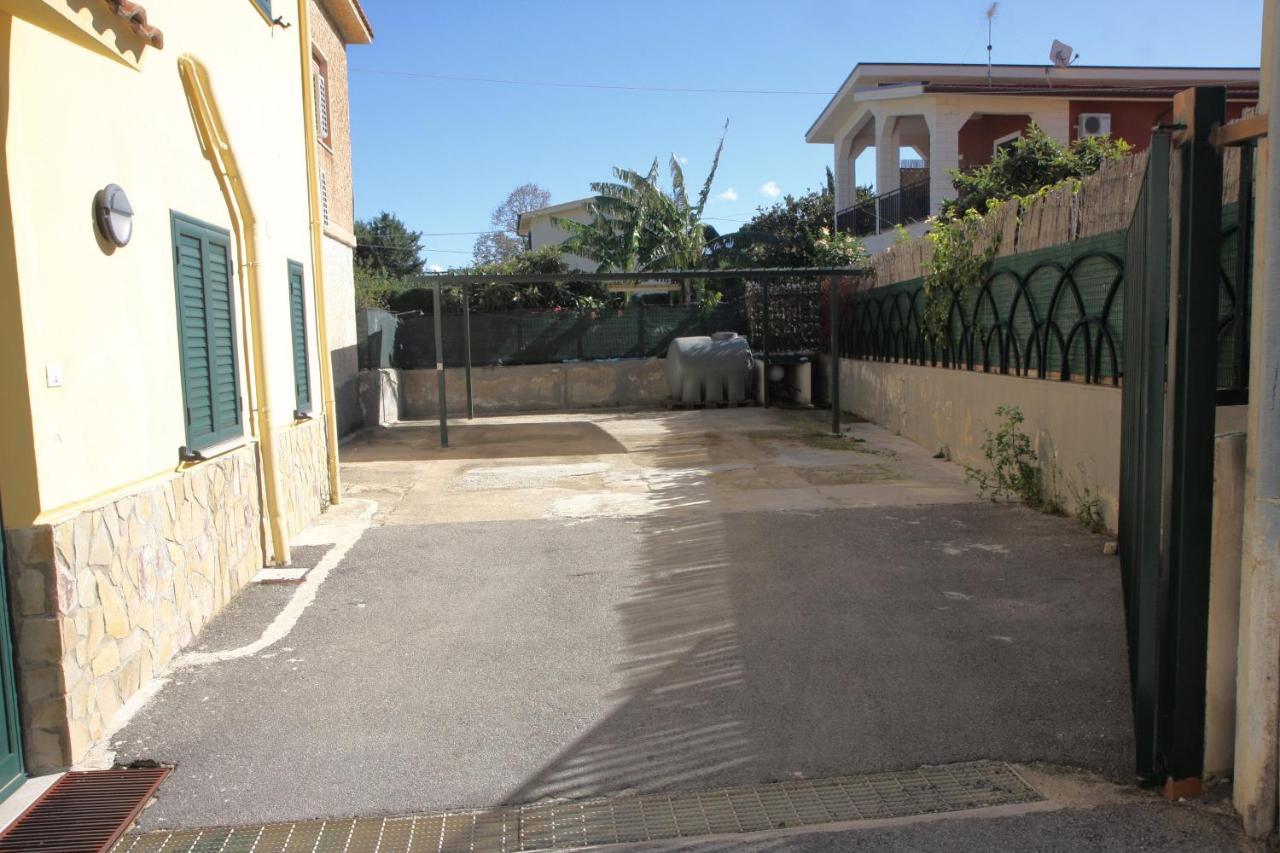 La Casa Gialla เทรเบีย ภายนอก รูปภาพ